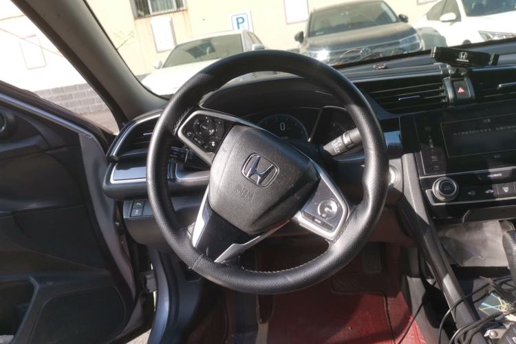 Used Honda Civic 2016 220TURBO CVT Prestige Edition Steering Wheel