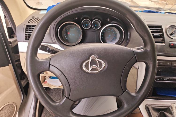 Used CHANGAN KAICHENG Ruixing M90 2017 2.0L Value Edition High-Roof 6-Seater Dual-Swing Doors 4G94S