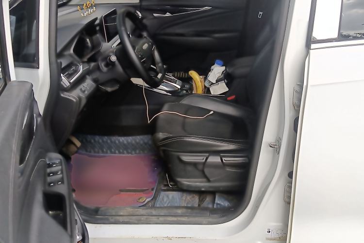 Used SAIC MAXUS EUNIQ 5 2020 1.3T PLUG-IN Elite Edition
