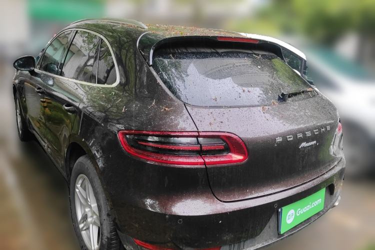 Used Porsche Macan 2017 Macan 2.0T Rear Left 45 Deg