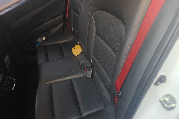 Used Hyundai Elantra (6th Generation / Lingdong) 2019 1.4T Dual-Clutch Xuan Dong · Dynamic Model
