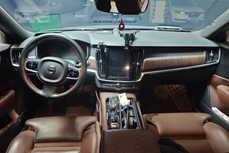 Used Volvo S90 2021 B5 Zhiyuan Luxury Edition