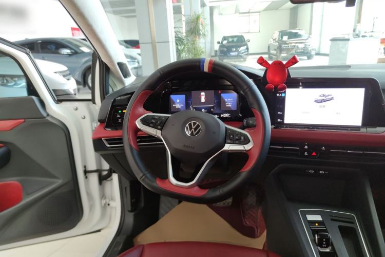 Used Volkswagen Golf 2023 280TSI DSG Pro
