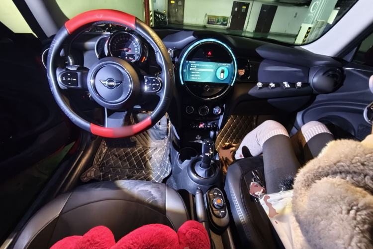 Used MINI MINI 2023 1.5T ONE