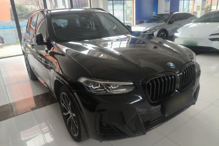 Used BMW X3 2023 xDrive30i Leading Model M Night Edition Package Front Right 45 Deg