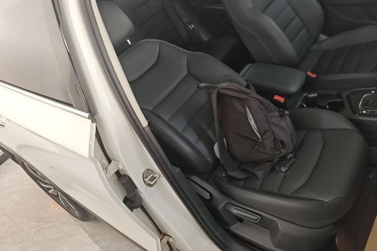 Used Volkswagen Tharu 2019 280TSI Two-Wheel Drive Luxury Version China VI Standard Right Front Seat