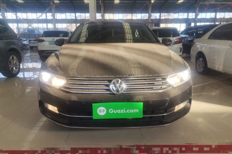 Used Volkswagen Magotan 2018 330TSI DSG Advanced Model
