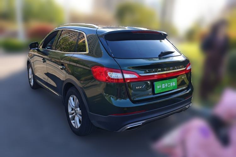 Used Lincoln MKX 2015 2.0T Two-Wheel Drive Deluxe Edition Rear Left 45 Deg