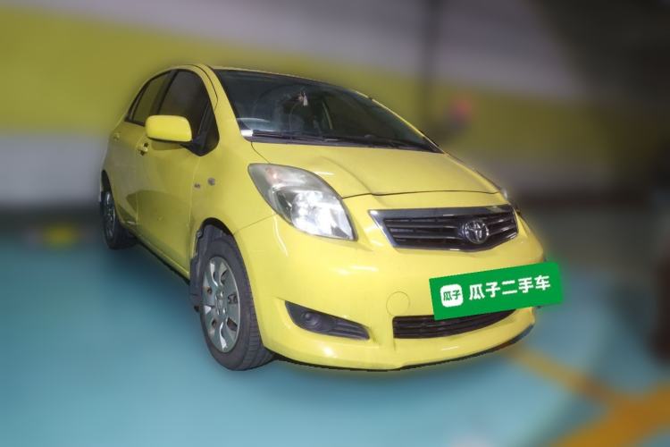 Used Toyota Yaris 2011 1.6E Automatic Charm Edition Front Right 45 Deg