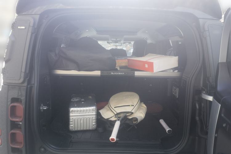 Used Land Rover Defender 2023 Facelift 110 3.0T P400 Dark Edition Trunk