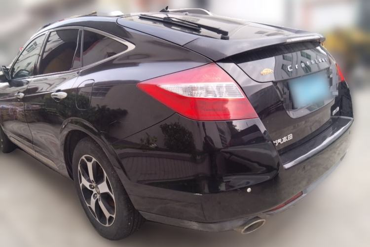 Used Honda Crosstour 2012 2.4L Luxury Edition
