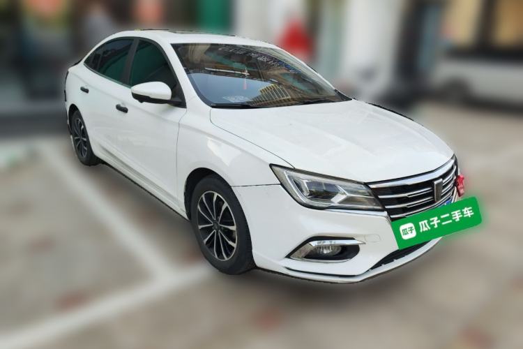 Used Roewe i5 2020 1.5L Automatic 4G Connect Luxury Flagship Edition Front Right 45 Deg