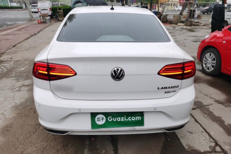 Used Volkswagen Lamando 2021 230TSI DSG Fashion Edition Rear