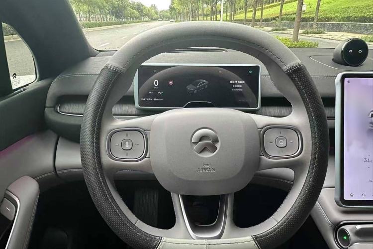 Used Nio EC6 2024 75 kWh