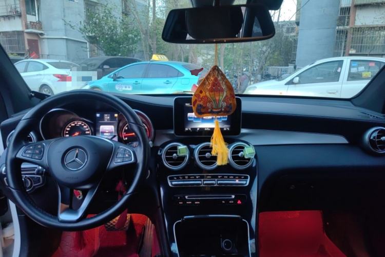 Used Mercedes-Benz GLC 2016 GLC 200 4MATIC Center Console