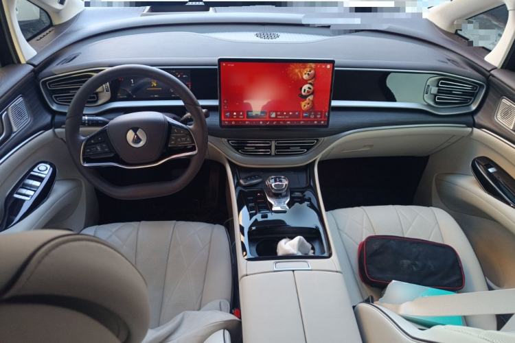 Used Denza D9 2024 DM-i 980 Four-Wheel Drive Flagship Model