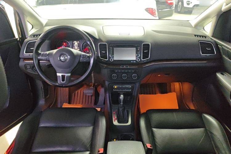 Used Volkswagen Sharan 2015 1.8TSI Comfort Model