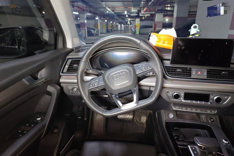 Used Audi Q5L 2021 45 TFSI Luxury Dynamic Edition Steering Wheel
