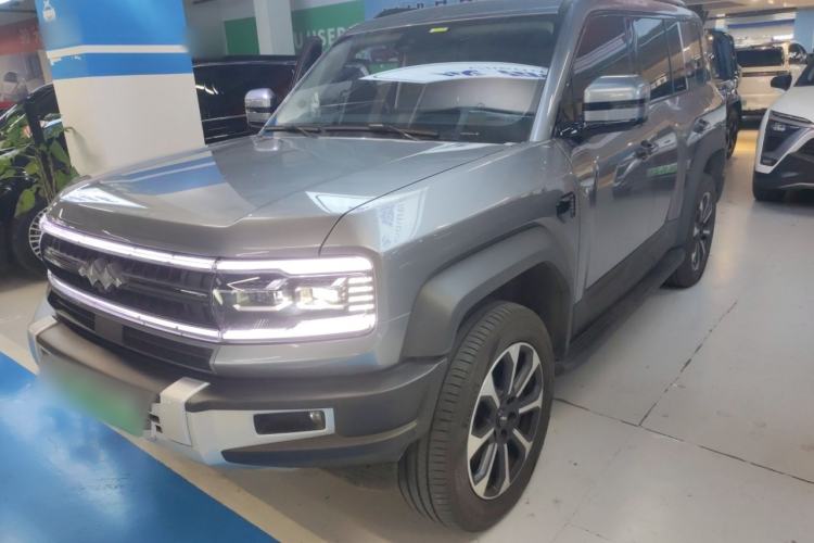 Used Formula Leopard 5 2023 Navigator Edition