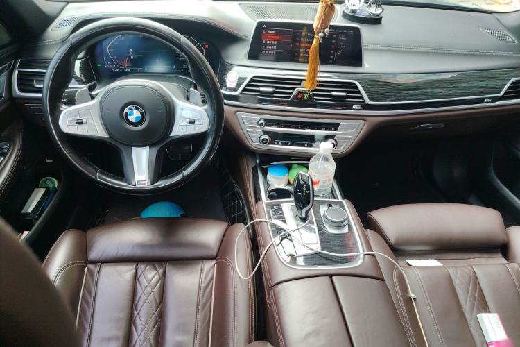 Used BMW 7 Series 2019 730Li M Sport Package Center Console