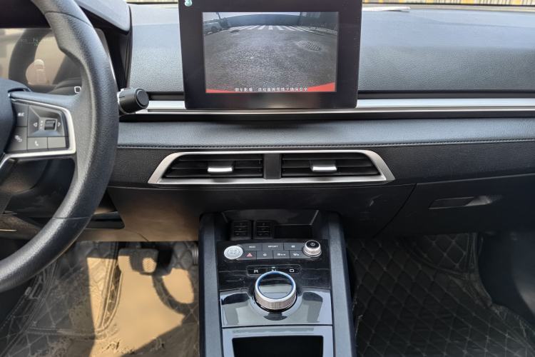 Used BYD e2 2019 Standard Range Version – Yue·Standard Model
