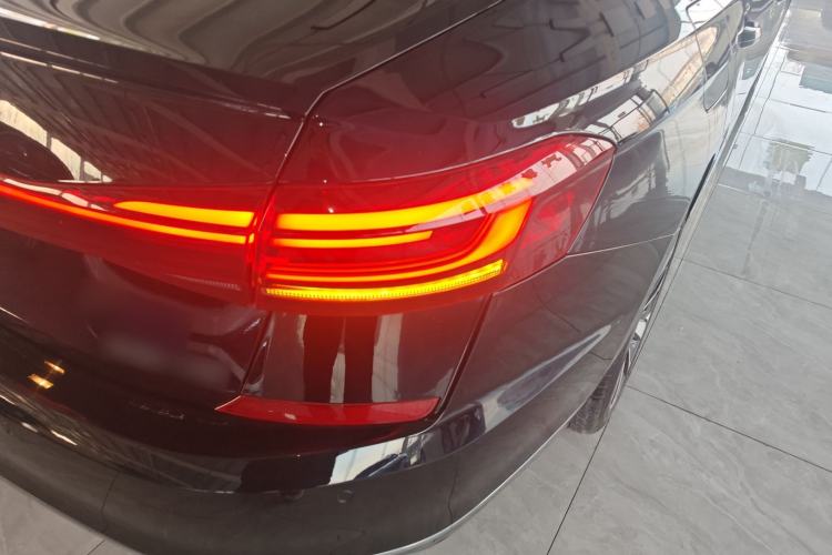 Used Volkswagen Passat 2022 330TSI Starry Elite Edition Custom Version
