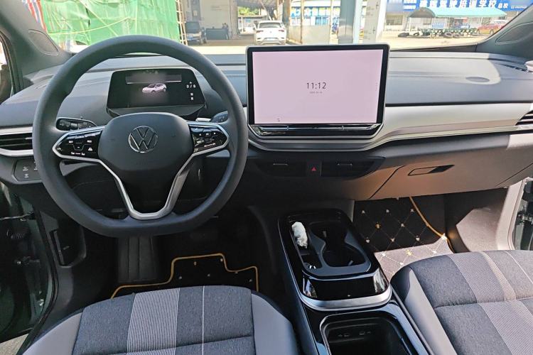 Used Volkswagen ID.4 CROZZ 2025 Pure Edition