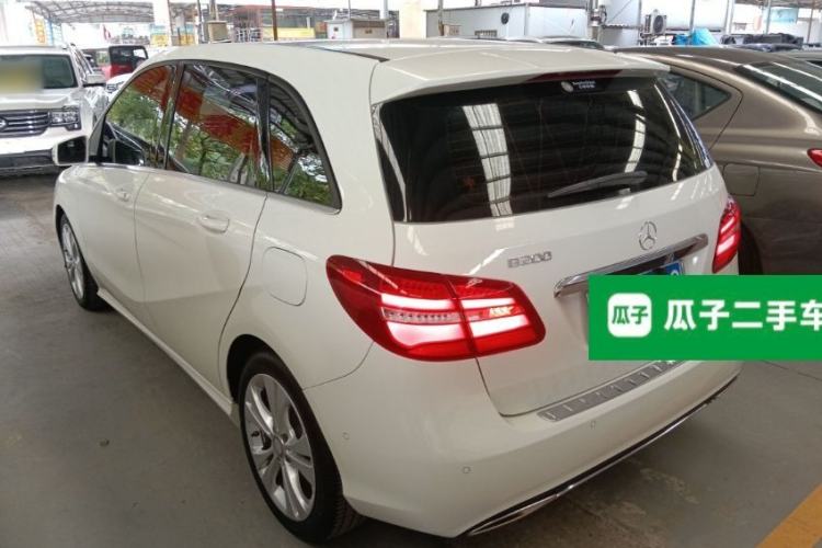Used Mercedes-Benz B-Class 2015 B 200 Fashion Model Exterior 2