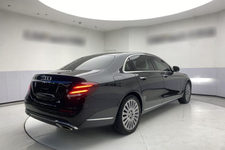 Used Mercedes-Benz E-Class 2020 Facelift E 300 L Stylish Edition Exterior 5