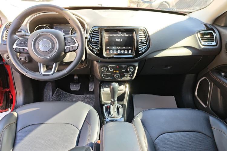 Used Jeep Compass 2019 220T Automatic Family Edition