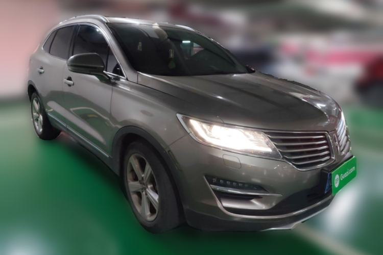 Used Lincoln MKC 2017 2.0T Two-Wheel Drive Deluxe Edition
