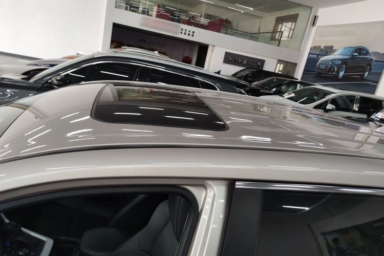 Used Toyota Wildlander 2020 Dual-Motor 2.5L E-CVT Four-Wheel Drive Luxury Edition Roof