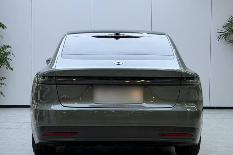 Used Nio ET7 2022 75 kWh Exterior 4