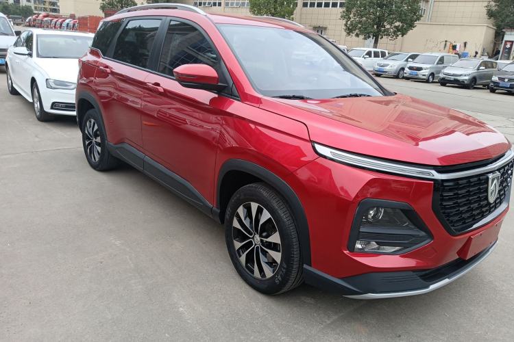 Used Baojun 530 2021 Global Car Anniversary Edition 1.5T Manual Luxury Model 7 Seats Front Right 45 Deg