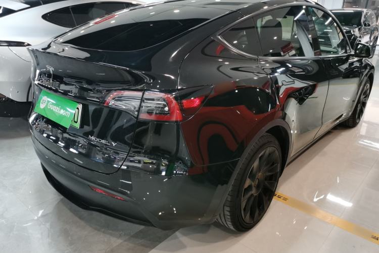 Used Tesla Model Y 2021 Standard Range Rear-Wheel Drive Version