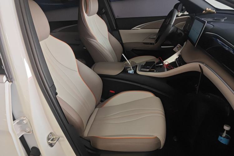 Used BYD Song Pro New Energy 2024 HONOR Edition DM-i 71KM Navigation Model