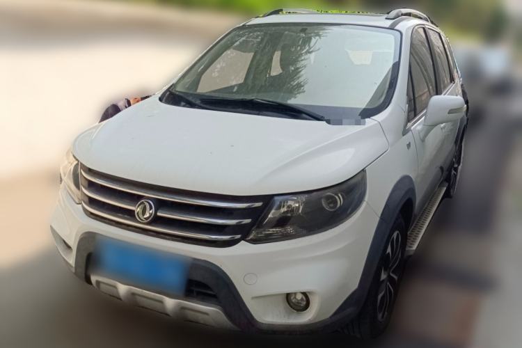 Used FORTHING Joyear X5 2013 1.6L Manual Luxury Model China IV Standard