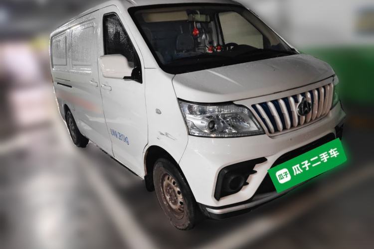 Used CHANGAN KAICHENG Ruixing EM80 2022 Flat Roof with Liftgate 2 Seats 60kW 41.86kWh Front Right 45 Deg