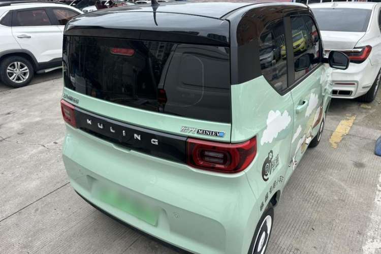 Used Wuling Hongguang MINIEV 2021 Macaron Premium Model – Lithium Iron Phosphate
