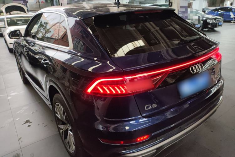 Used Audi Q8 2019 55 TFSI Luxury Dynamic Model
