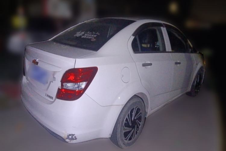 Used Chevrolet Aveo Sonic 2014 Sedan 1.4 SL MT Comfort Edition