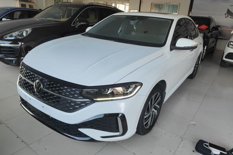 Used Volkswagen Lavida 2023 Revised Version 1.5L Automatic Starry Sky Edition – 5 Million Units