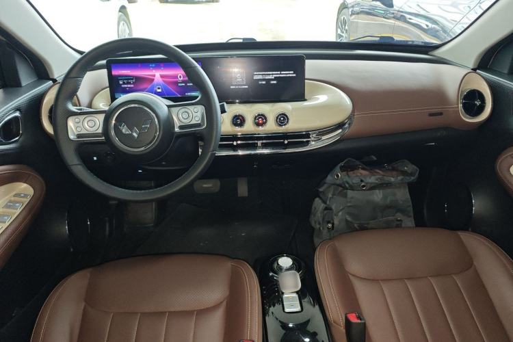 Used Wuling Bingo 2023 333 km Lingxi Connected+ Version Center Console