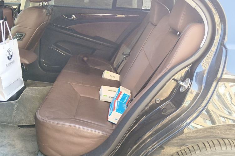 Used Hongqi H7 2015 2.0T Luxury Model