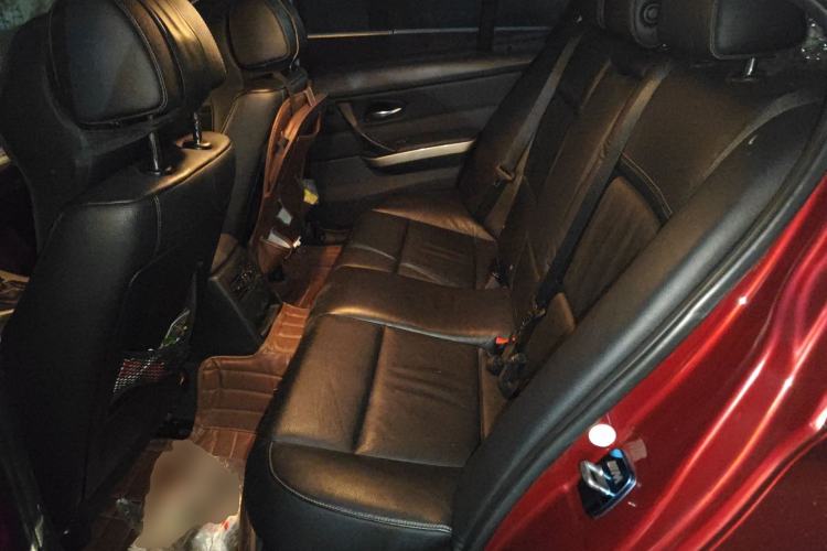 Used BMW 3 Series 2010 320i Luxury Model Left Rear Seat