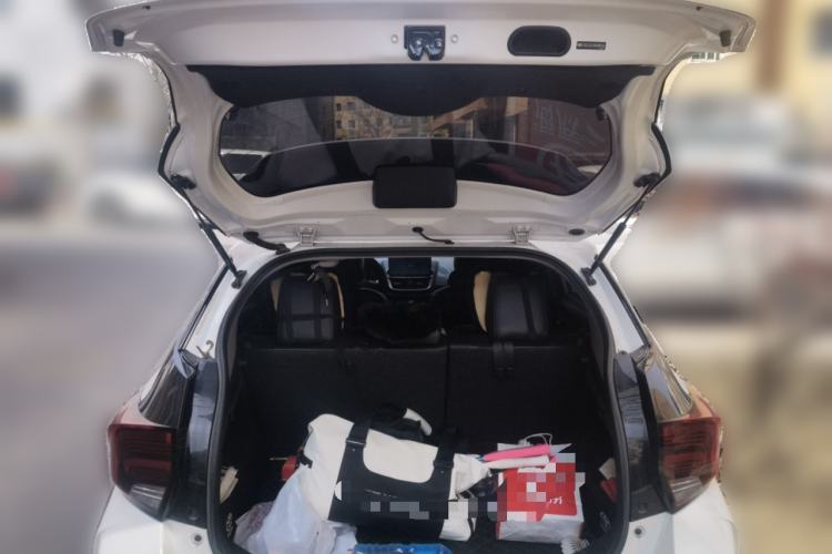 Used Toyota YARiS L Zhi Xuan 2022 X-Trail 1.5L CVT Luxury PLUS Edition Trunk