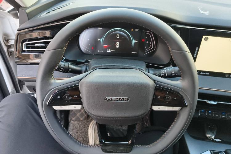 Used Oshan X7 PLUS 2023 Enjoy Edition 1.5T Automatic Prestige 7-Seater