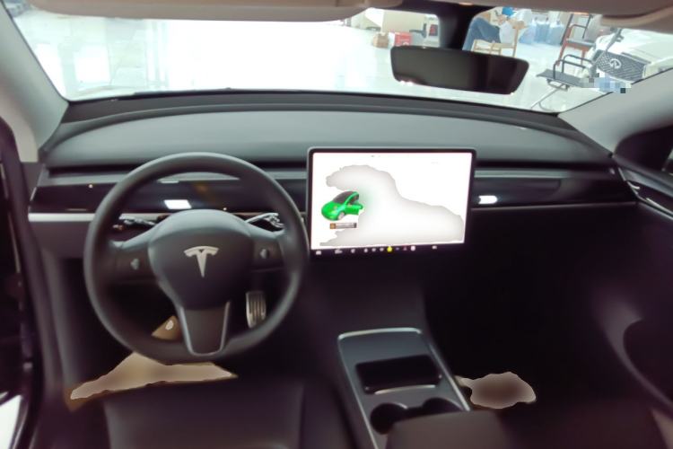 Used Tesla Model Y 2021 Standard Range Rear-Wheel Drive Version Center Console