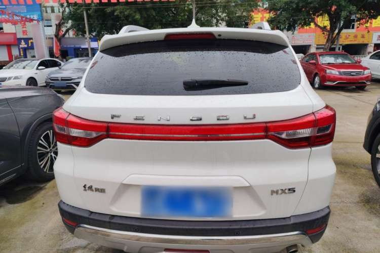 Used Dongfeng Fengdu MX5 2017 2.0L Automatic Urban Edition
