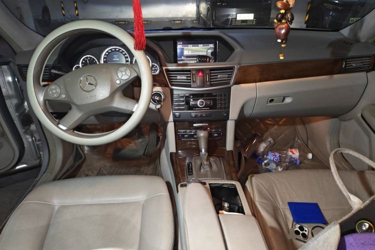 Used Mercedes-Benz E-Class 2011 E 200 L CGI Elegant Model
